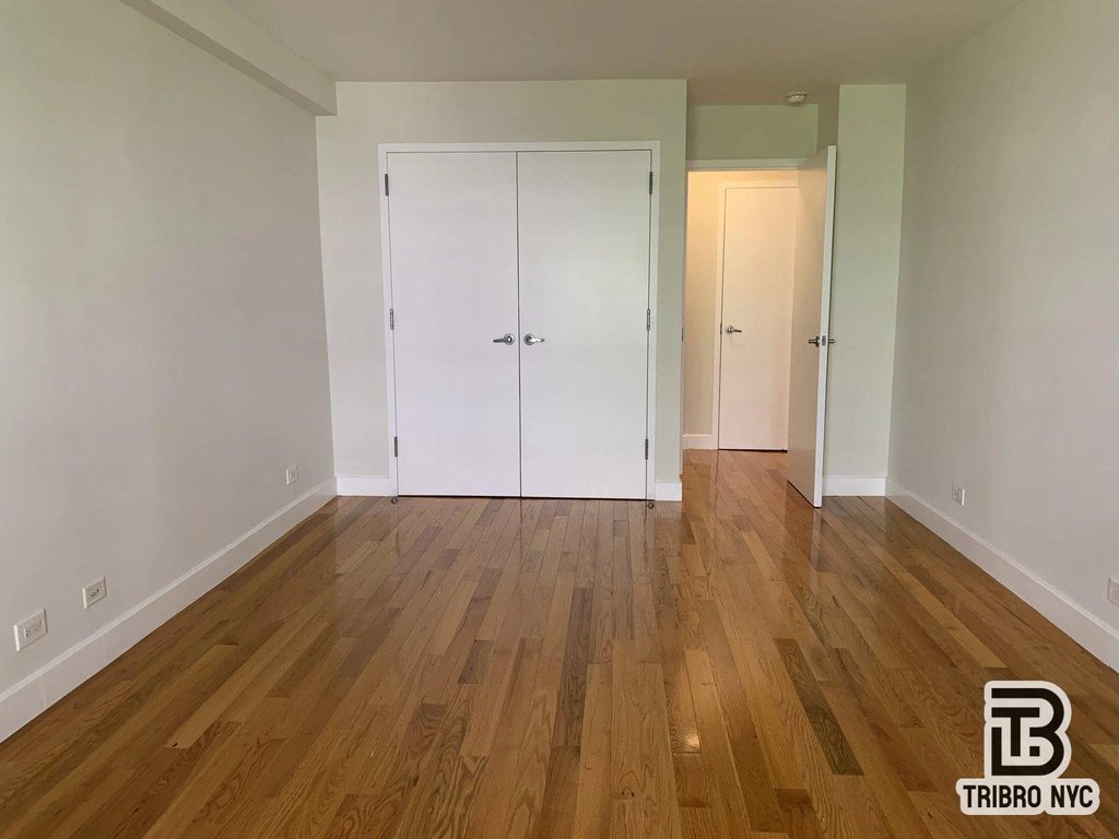 216 West 89th Street, Unit 6 photo 4