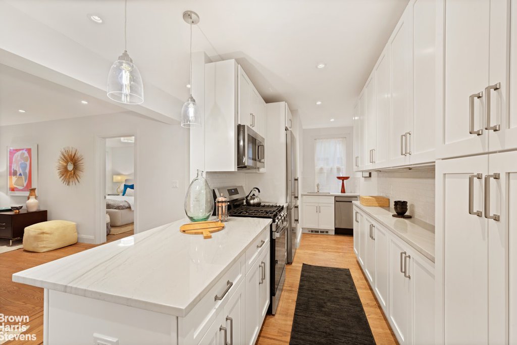 350 East 77th Street, Unit 1F photo 3