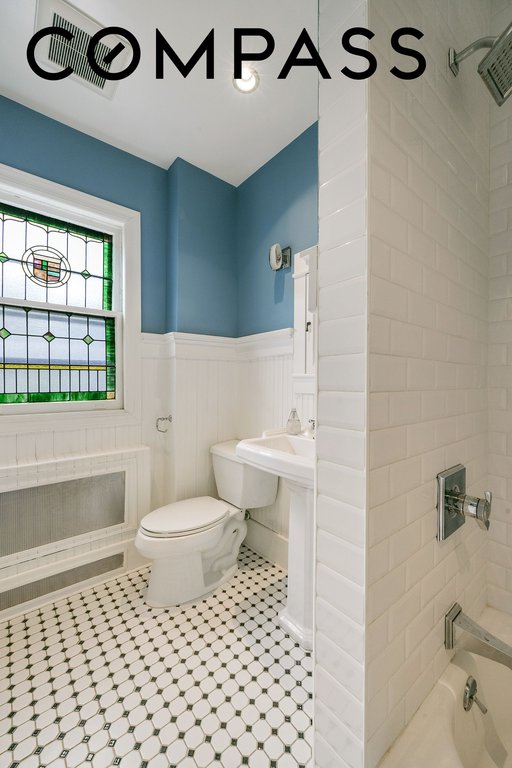744 Rugby Road – For Sale photo 9
