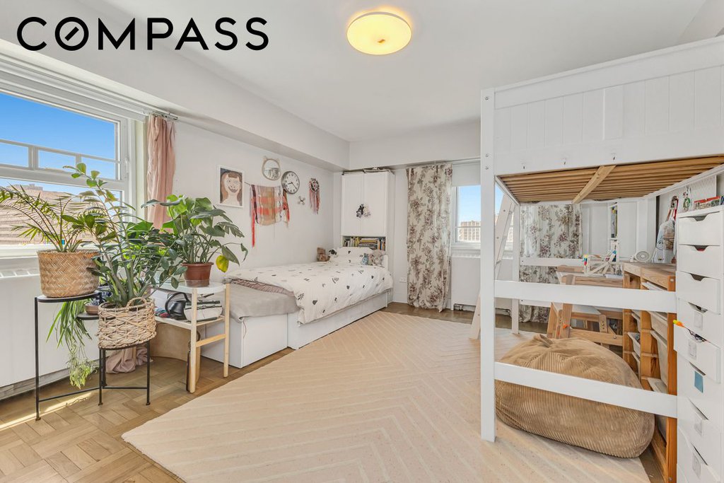 235 Adams Street, Unit 11DE photo 9