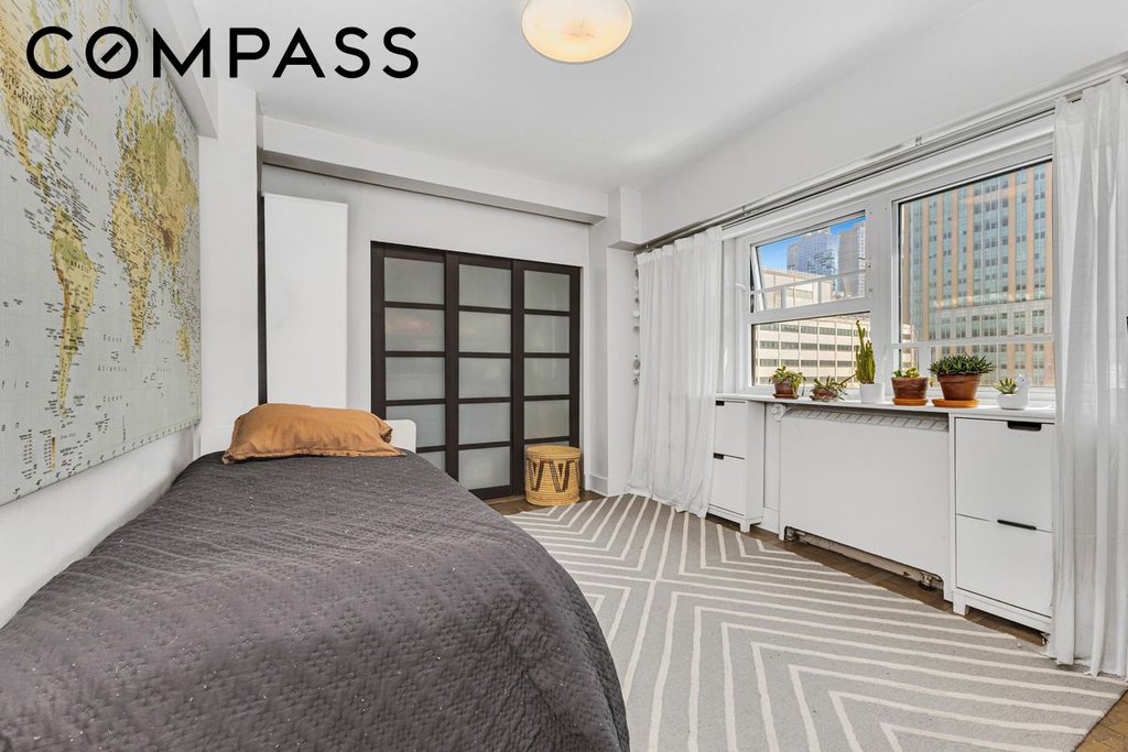 235 Adams Street, Unit 11DE photo 11