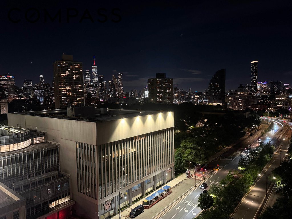 235 Adams Street, Unit 11DE photo 18