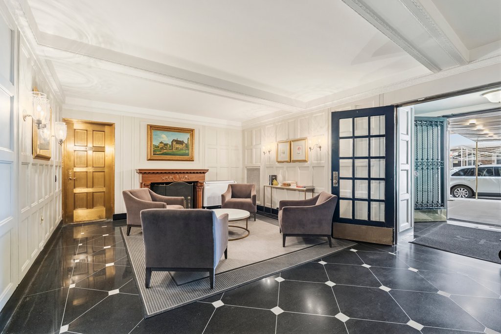 245 East 72nd Street, Unit 8H