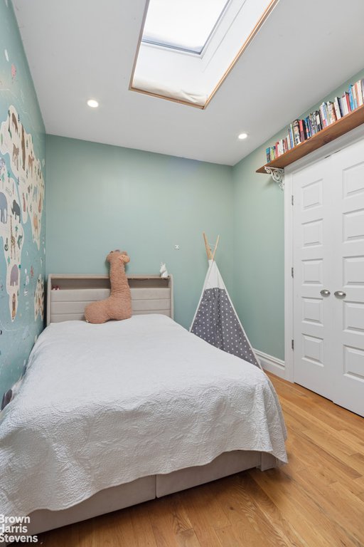 1280  Putnam Avenue – For Sale photo 7