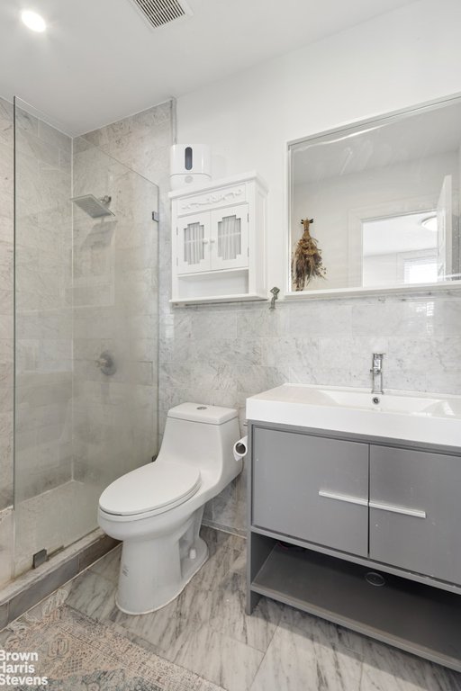 1280  Putnam Avenue – For Sale photo 9