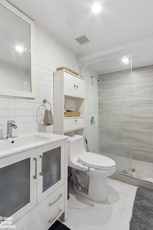1280  Putnam Avenue – For Sale photo 15