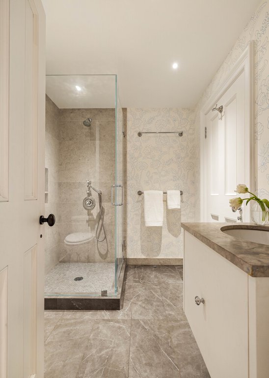 37 West 11th Street – For Sale photo 23