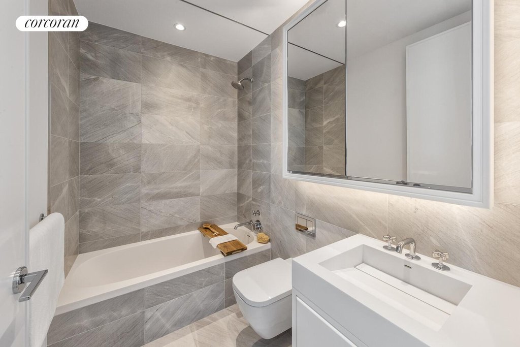 430 East 58th Street, Unit 63A photo 9
