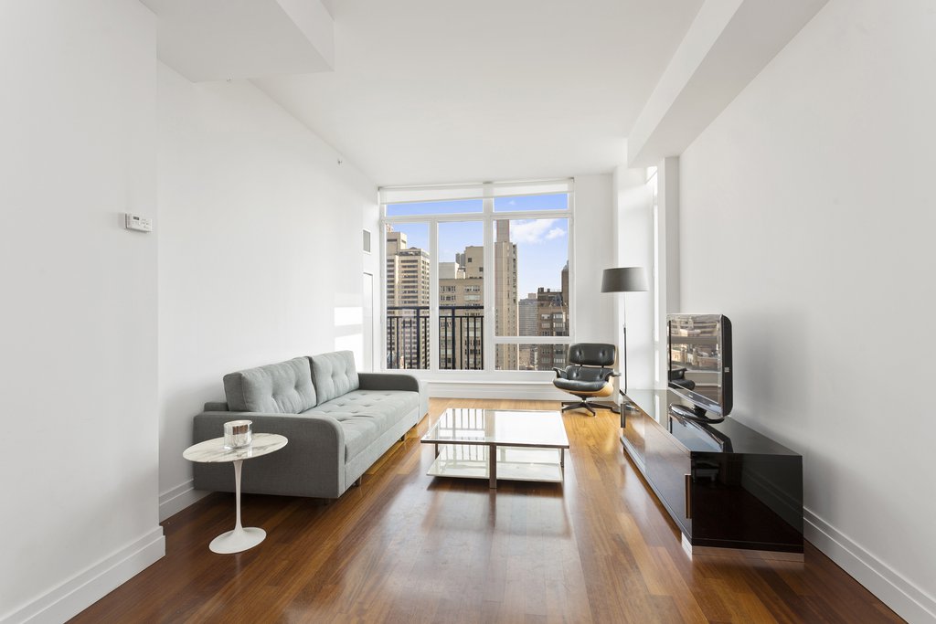 45 Park Avenue, Unit PH03