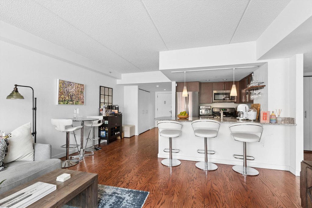 555 West 23rd Street, Unit S12R photo 3
