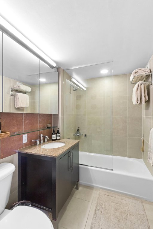 555 West 23rd Street, Unit S12R photo 6