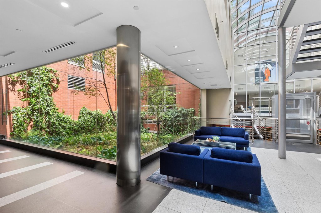 555 West 23rd Street, Unit S12R photo 8