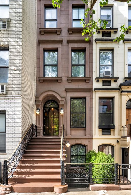 238 1/2 East 83rd Street