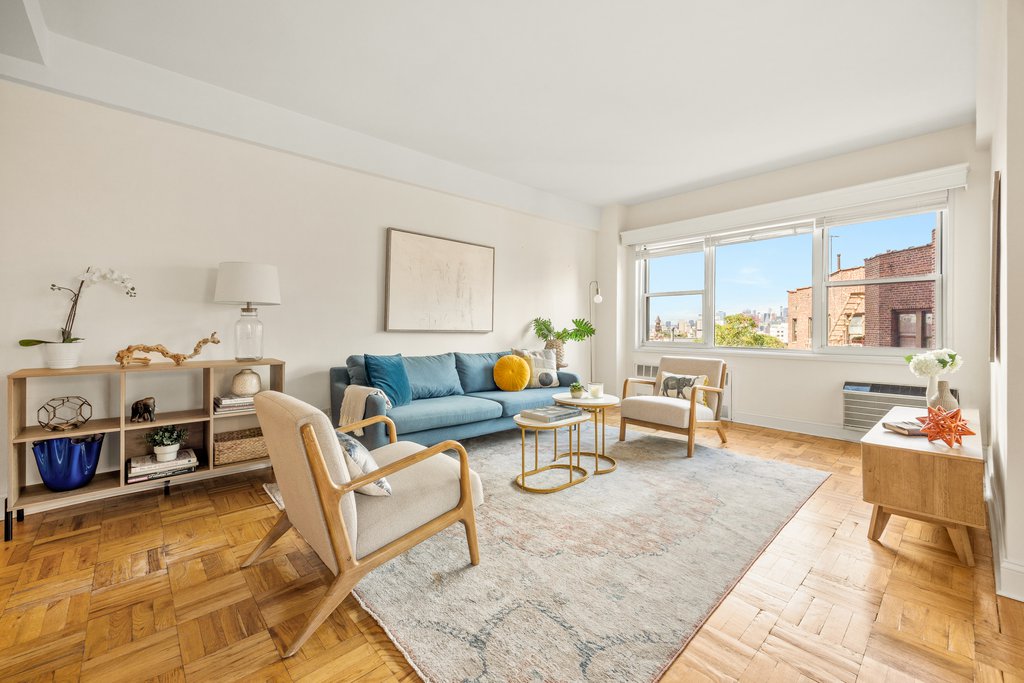 10 Plaza Street East, Unit 6G