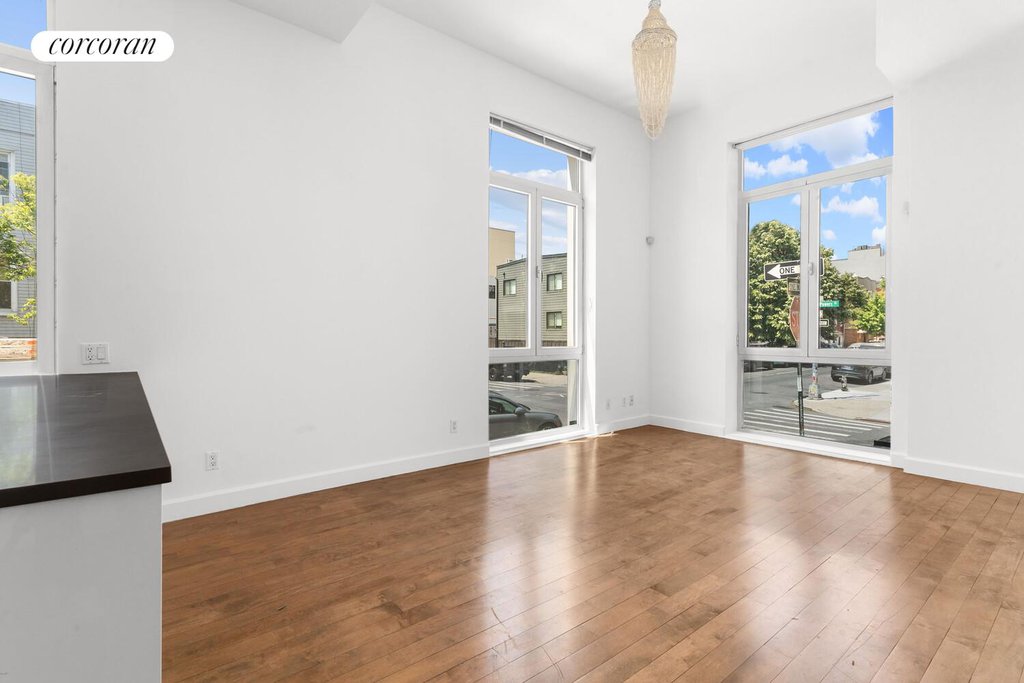 134 Powers Street, Unit 1B photo 2
