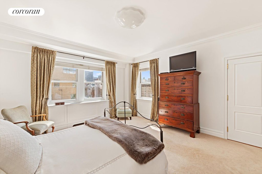 710 Park Avenue, Unit 14E photo 8