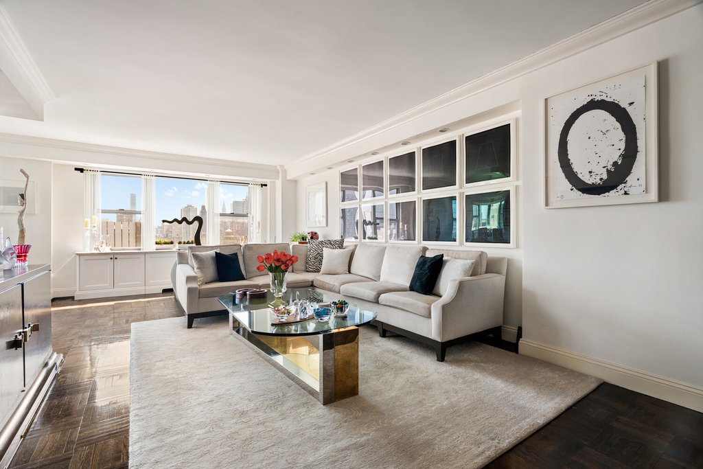 360 East 72nd Street, Unit C2501 photo 2