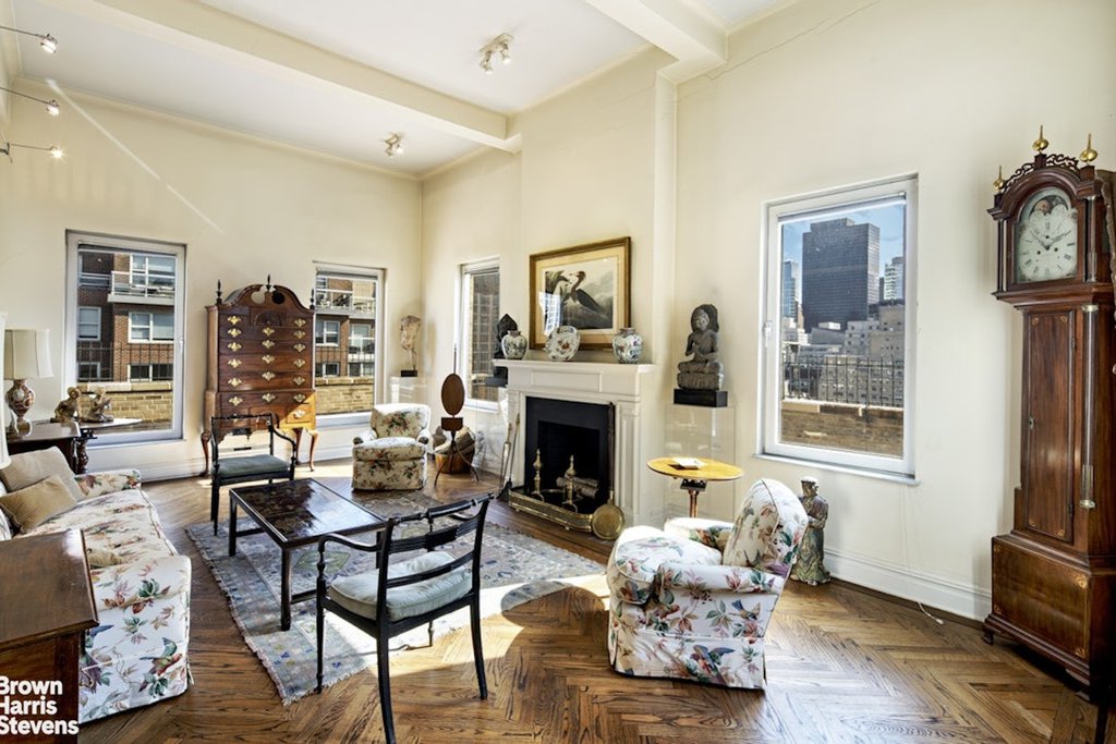 136 East 64th Street, Unit PHC