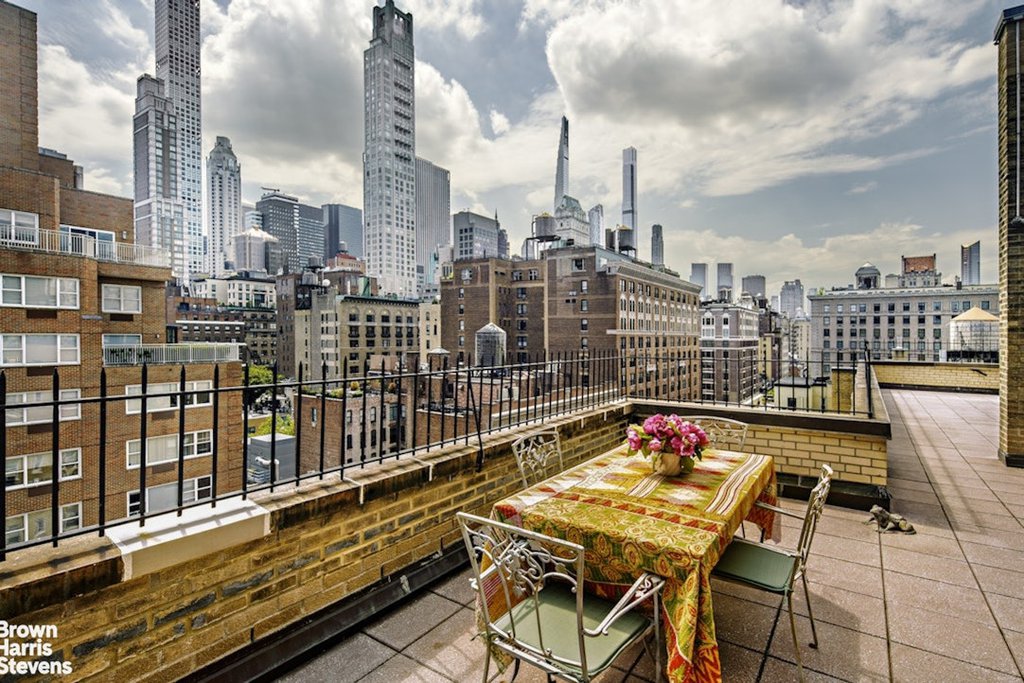 136 East 64th Street, Unit PHC photo 2