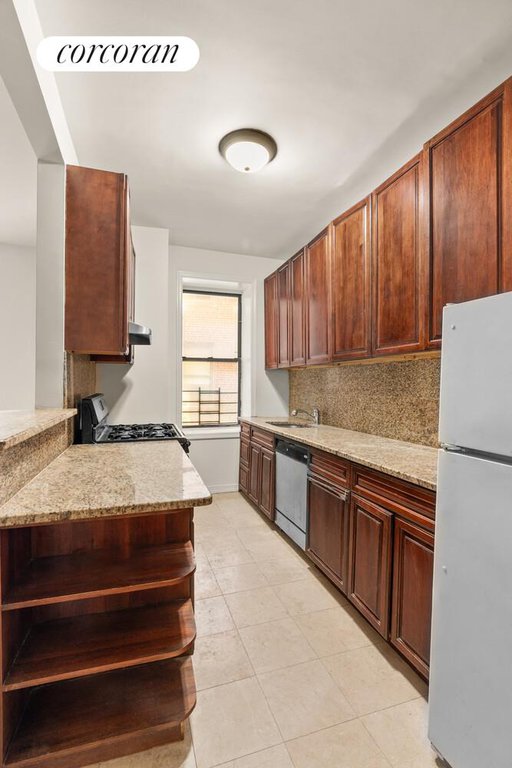2913 Foster Avenue, Unit 2G photo 9