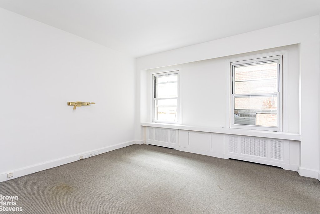 133 East 64th Street, Unit 3B photo 8