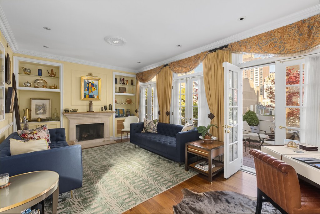 18 East 77th Street, Unit 5AB photo 2