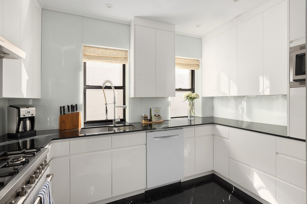 18 East 77th Street, Unit 5AB photo 8