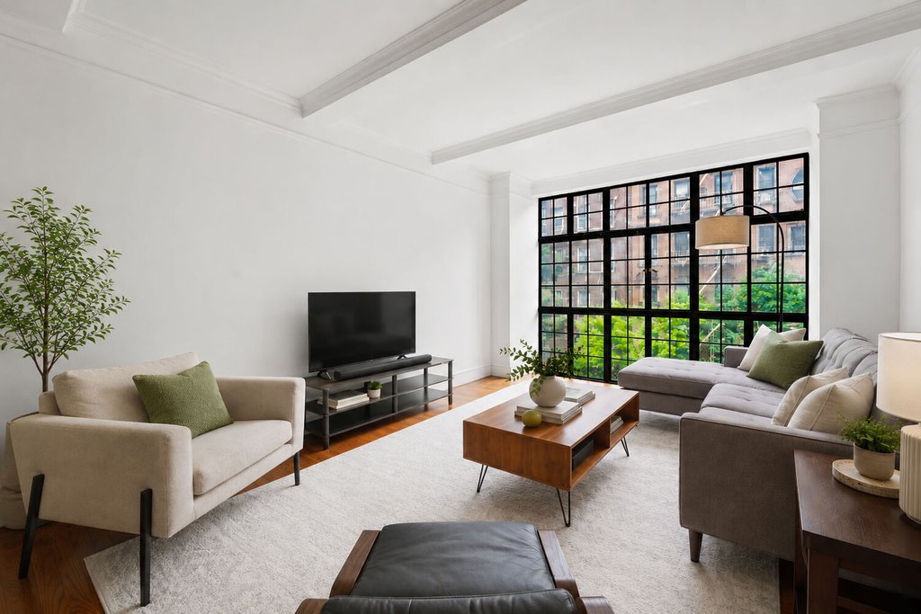 230 East 50th Street, Unit 4C photo 2