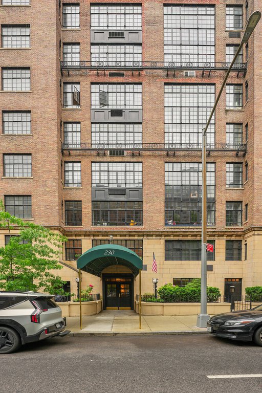 230 East 50th Street, Unit 4C photo 13