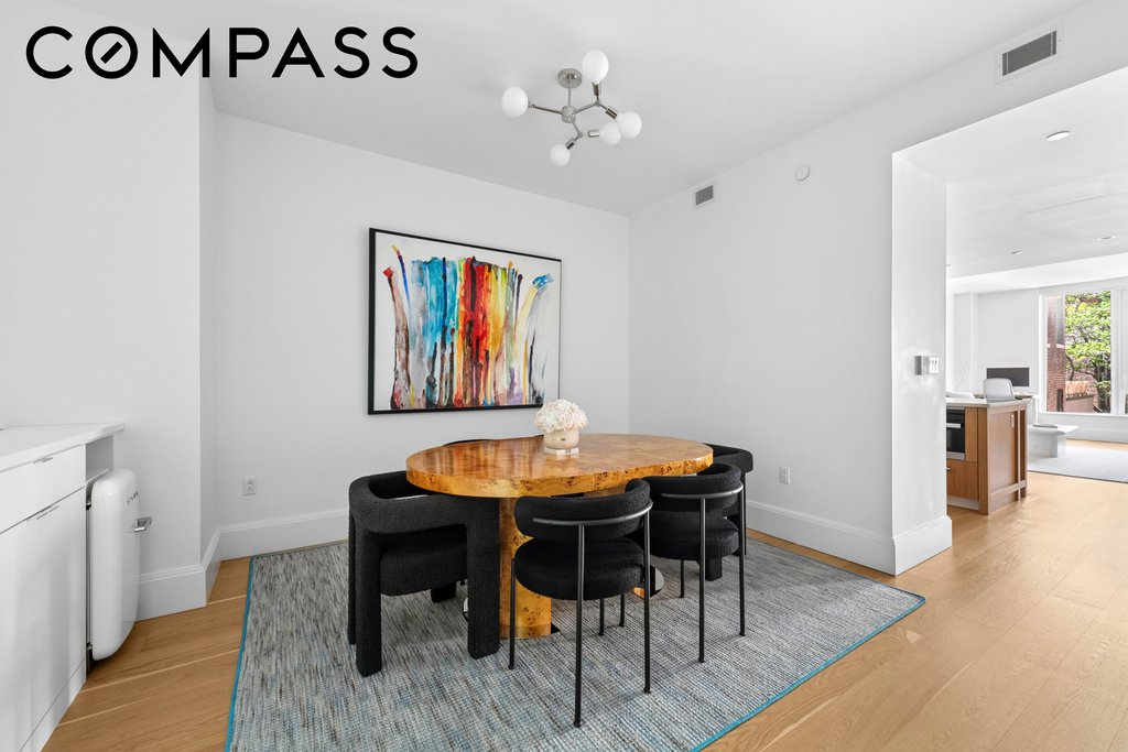 368 Third Avenue, Unit 4C photo 2