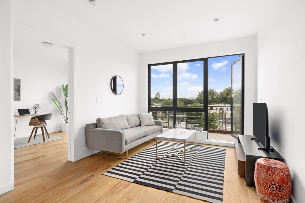 116 Covert Street, Unit 4A
