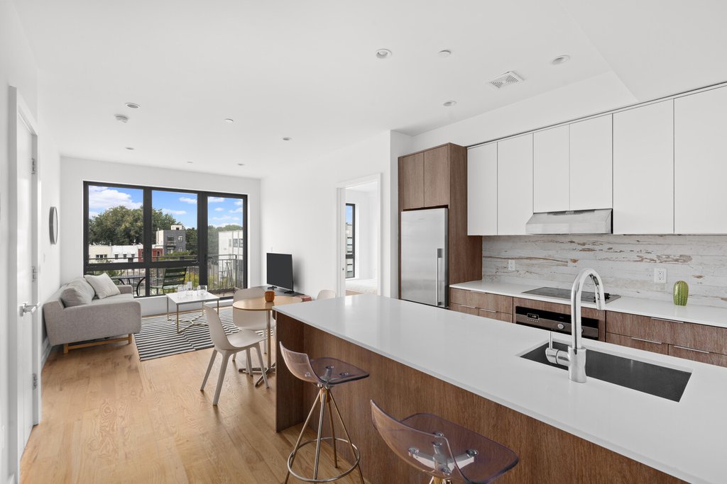 116 Covert Street, Unit 4A photo 2