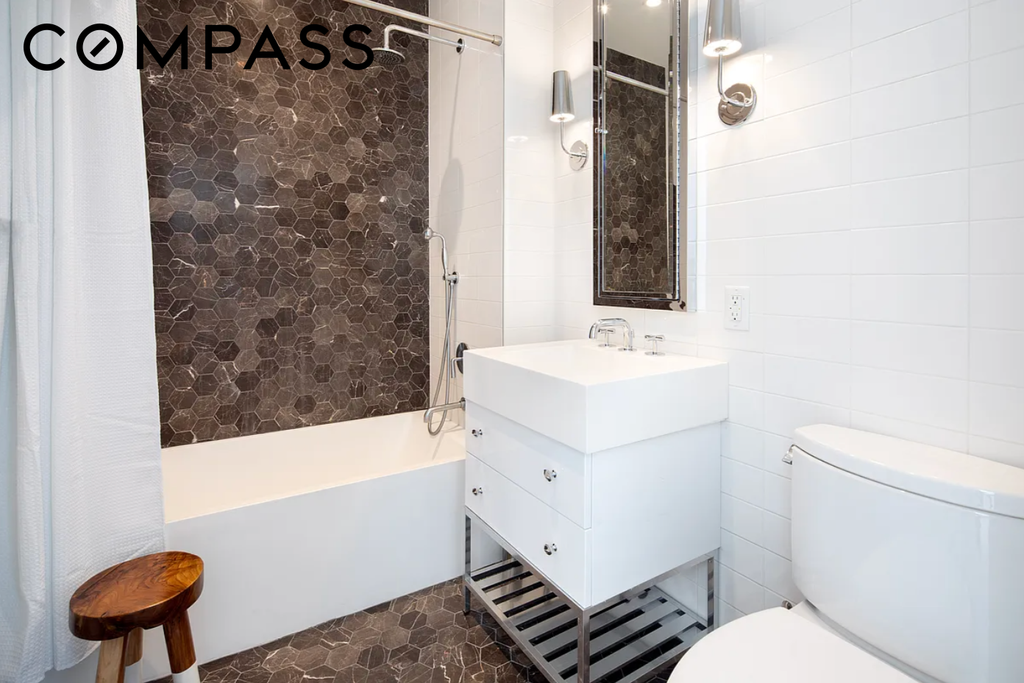 338 Berry Street, Unit 4G photo 6