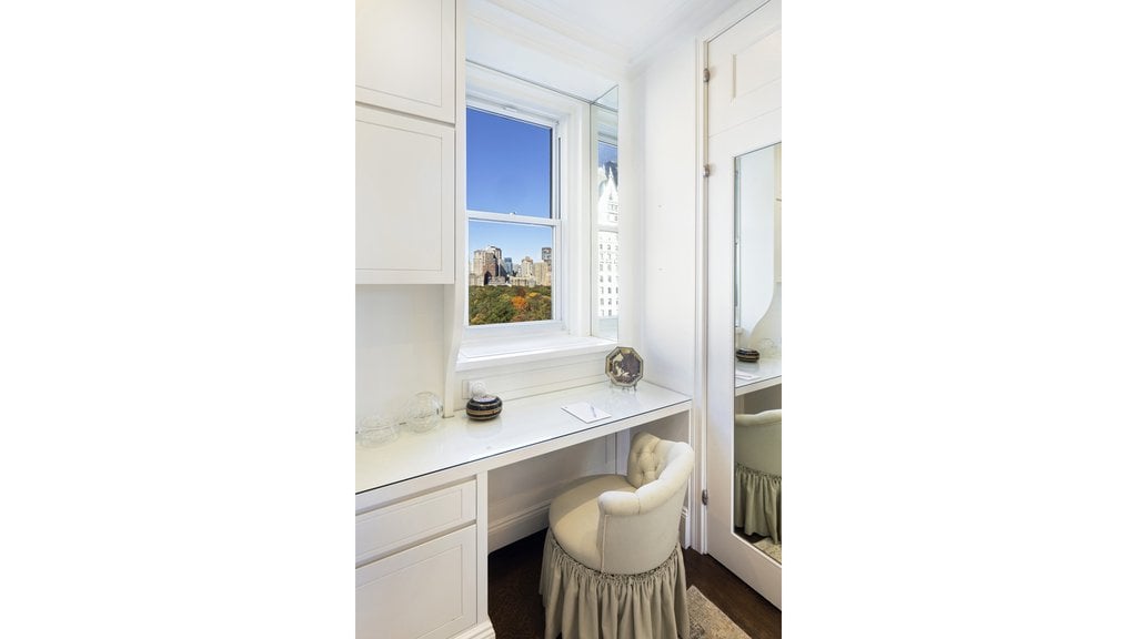 781 Fifth Avenue, Unit 1205 photo 6