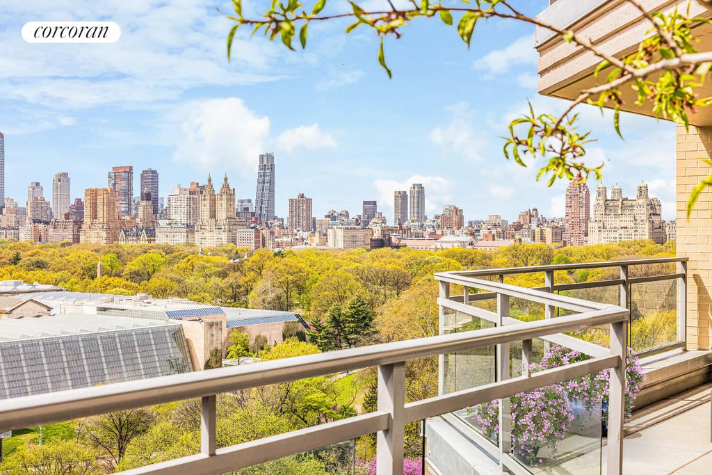 1050 Fifth Avenue, Unit 18A