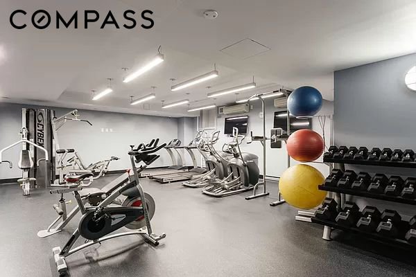535 West 52nd Street, Unit 9B photo 8
