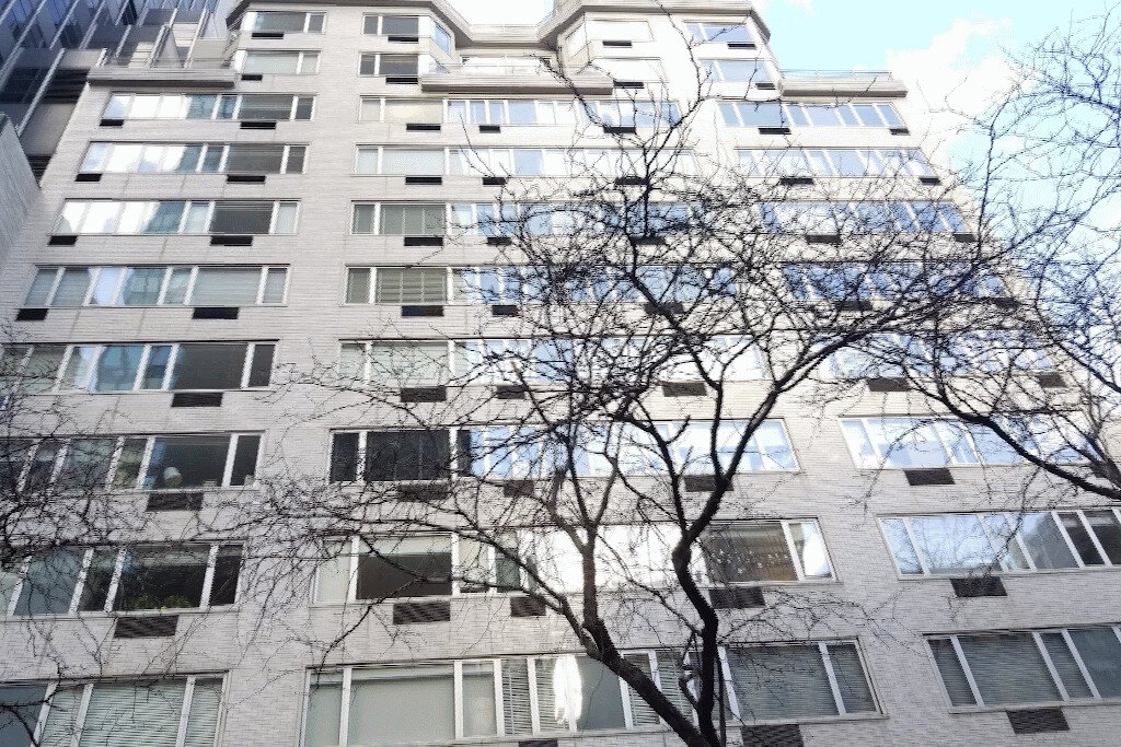333 East 46th Street, Unit 2G photo 8