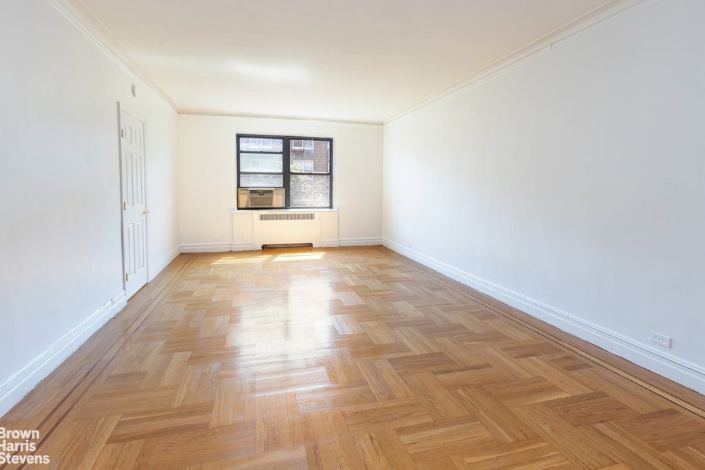 3215 Netherland Avenue, Unit 4E photo 3