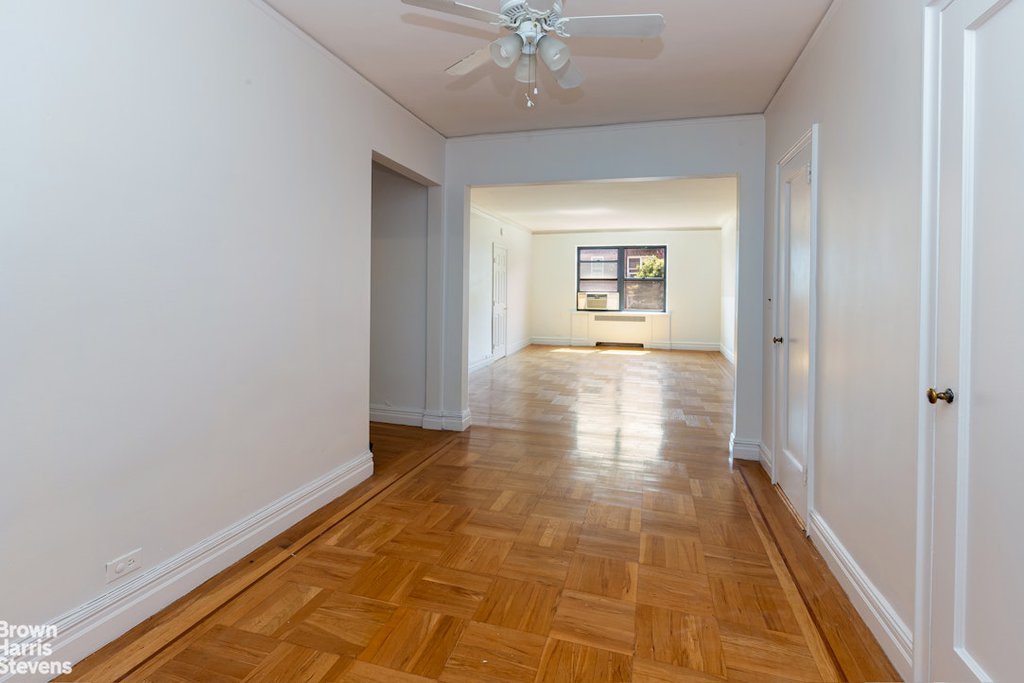 3215 Netherland Avenue, Unit 4E photo 5