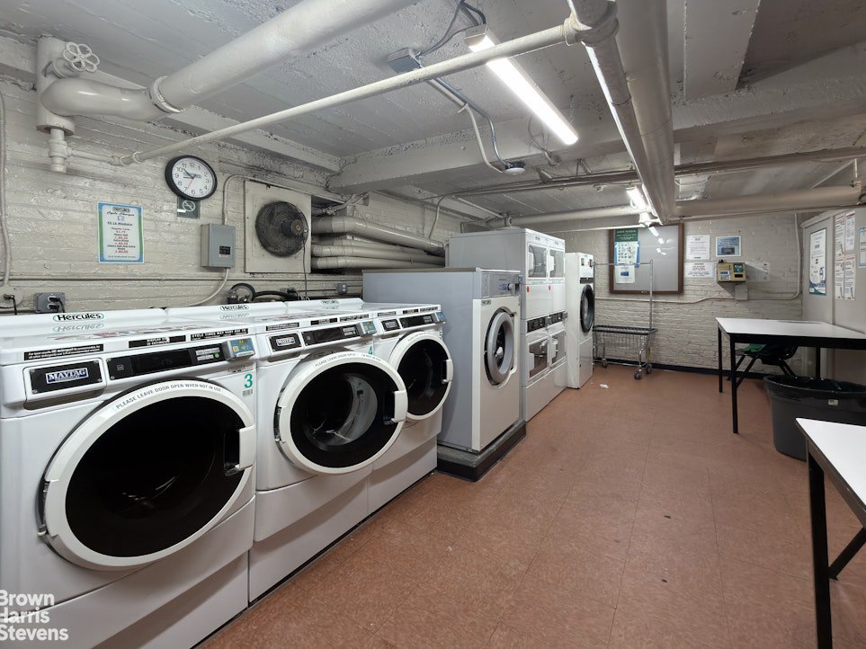 3215 Netherland Avenue, Unit 4E photo 16