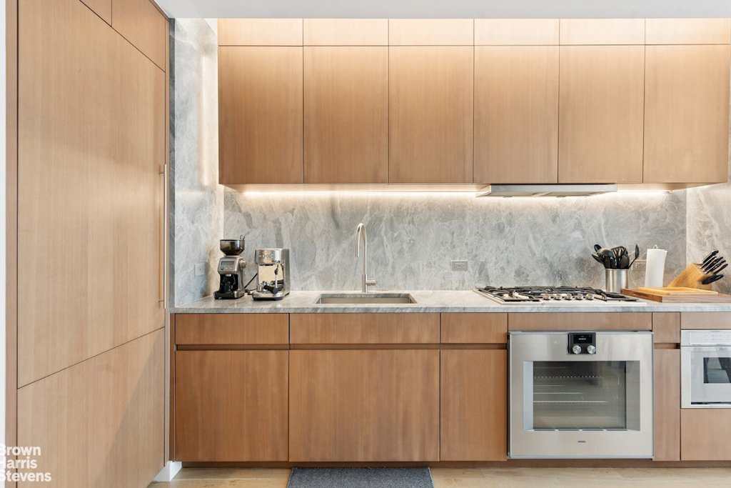 611 West 56th Street, Unit 5B photo 4