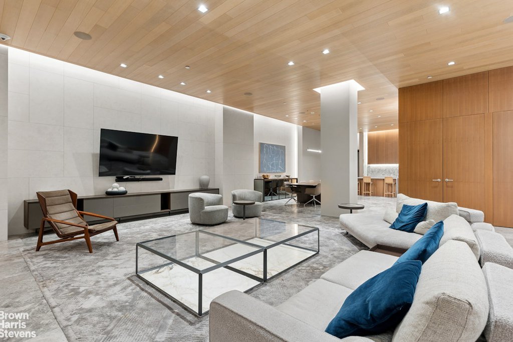 611 West 56th Street, Unit 5B photo 9