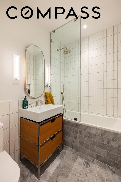 11 Hoyt Street, Unit 48A photo 9