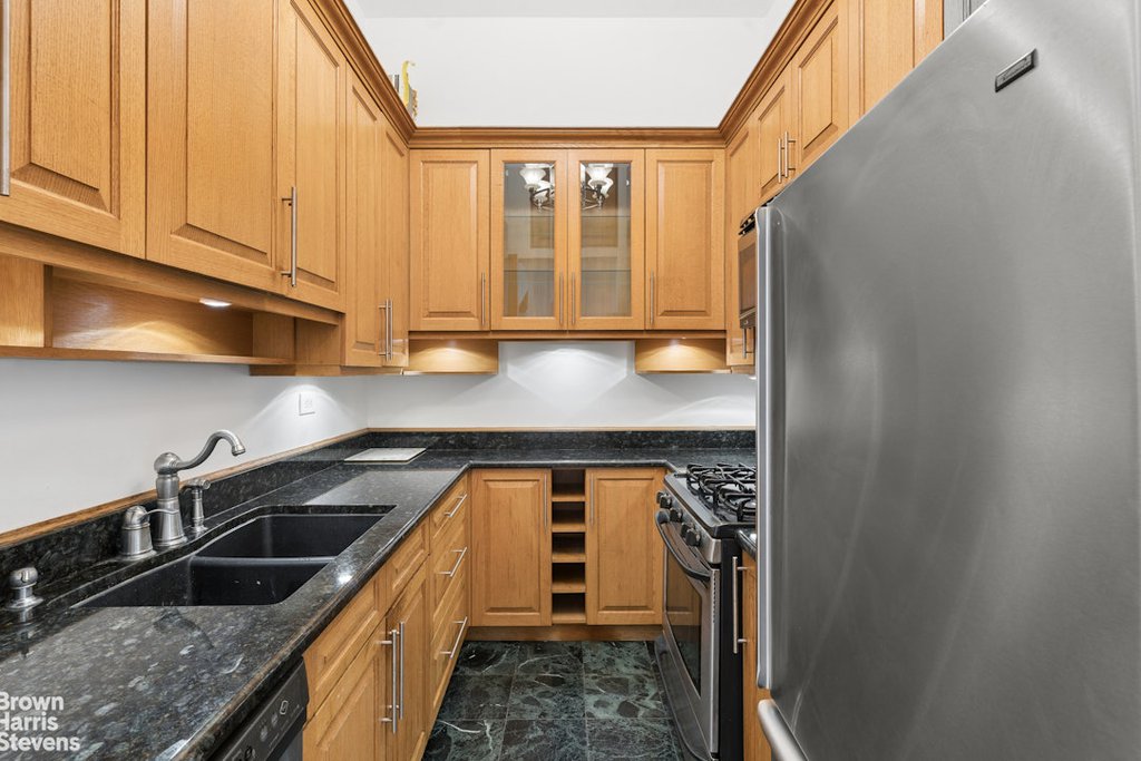 148 West 23rd Street, Unit 2D photo 5