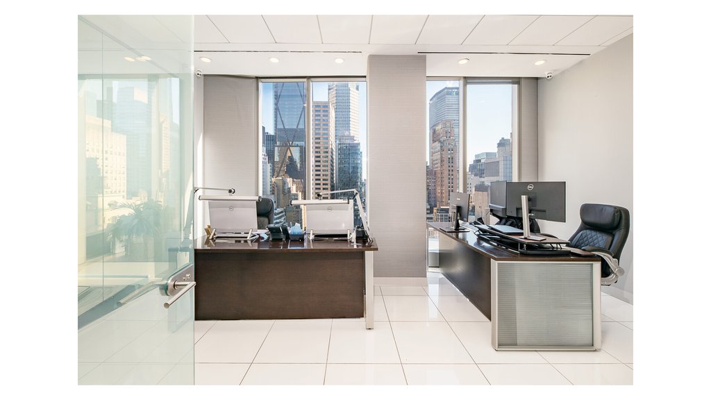 50 West 47th Street, Unit 2007 photo 3