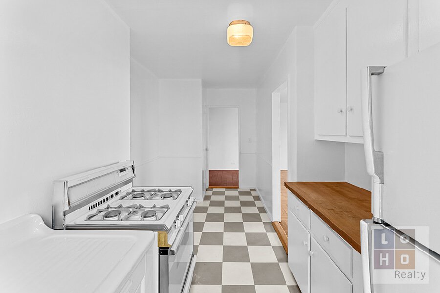 568 Grand Street, Unit 1804 photo 9