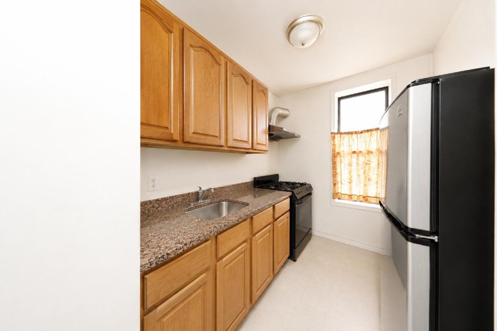 9104 Third Avenue – For Sale photo 11