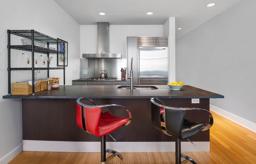 421 West 54th Street, Unit 5F photo 4