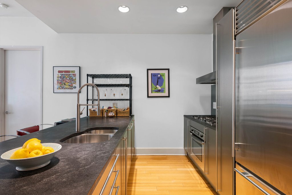 421 West 54th Street, Unit 5F photo 5