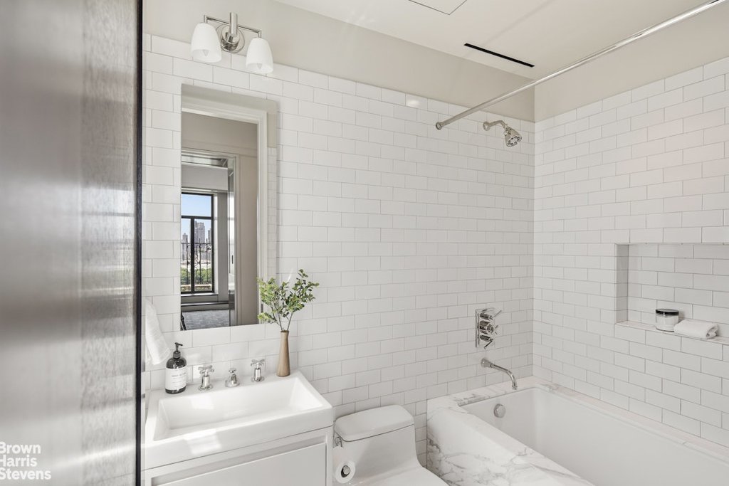 211 Central Park West, Unit PH21/22E photo 16